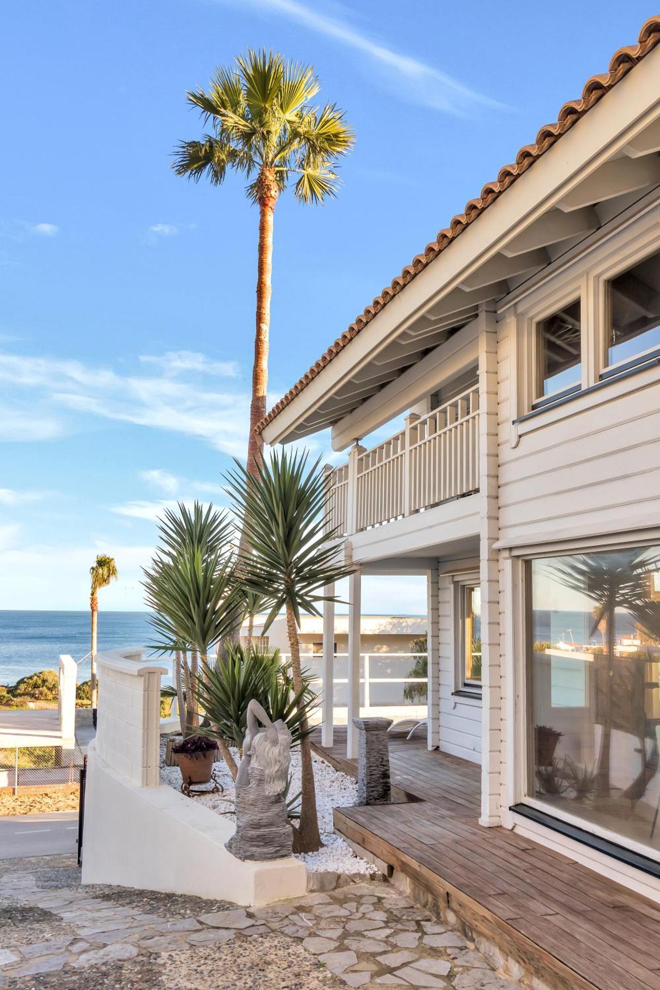 Increible Villa De Madera Con Vistas Al Mar Algeciras Exteriér fotografie