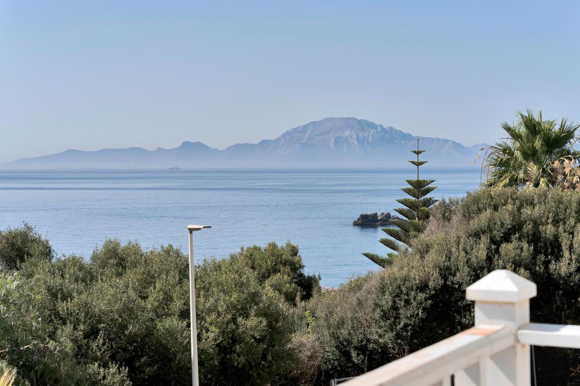 Increible Villa De Madera Con Vistas Al Mar Algeciras Exteriér fotografie